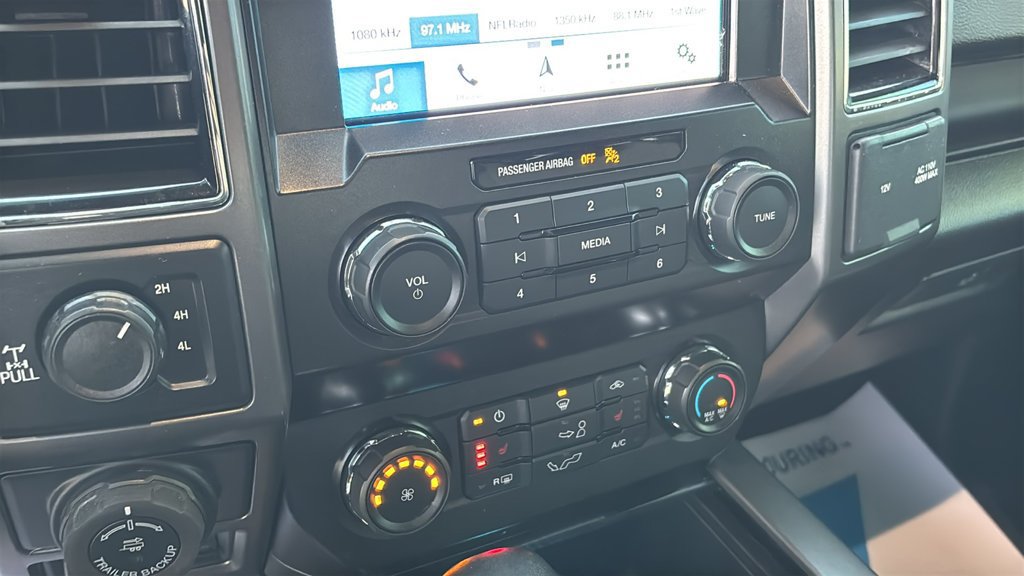 Used 2019 Ford F150 XLT w/ Equipment Group 302A Luxury AWD/4WD image 19