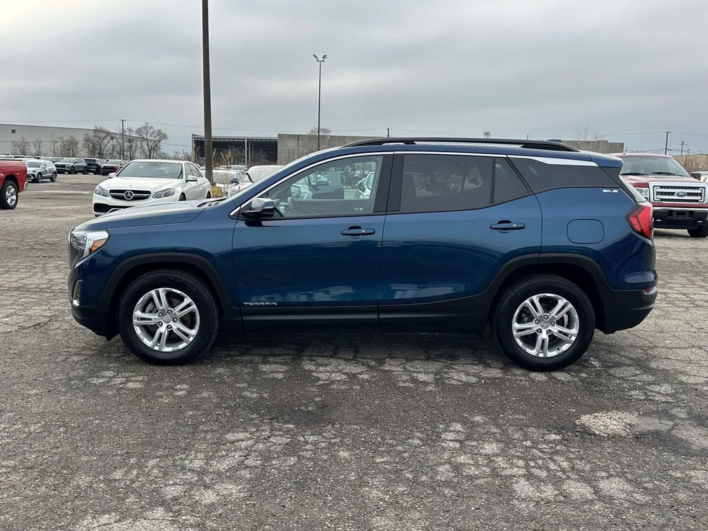 Certified 2020 GMC Terrain SLE w/ Driver Convenience Package image 2
