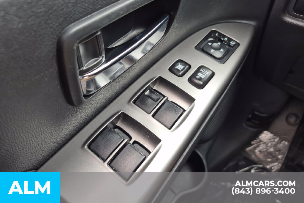 Used 2024 Mitsubishi Outlander Sport SE AWD/4WD image 33