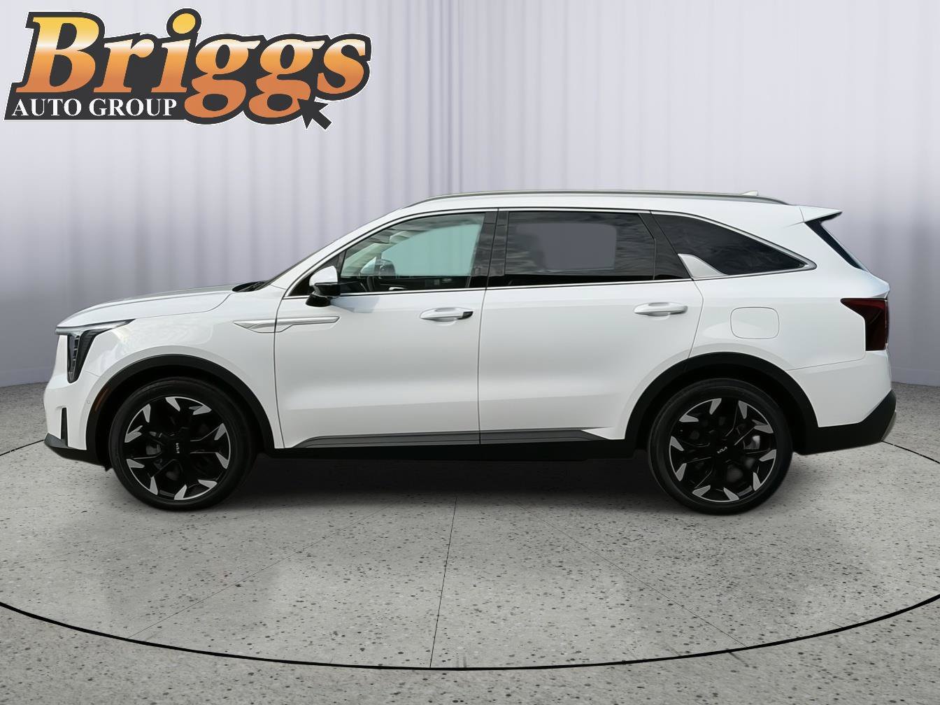 Used 2025 Kia Sorento SX FWD image 2