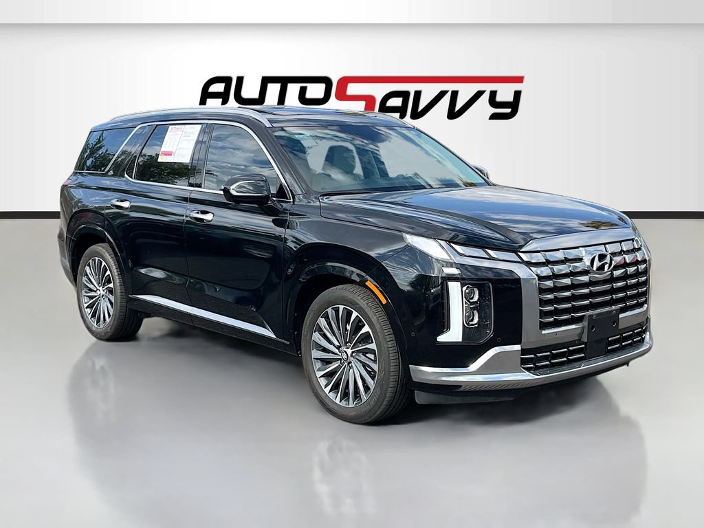 Used 2024 Hyundai Palisade Calligraphy FWD image 1