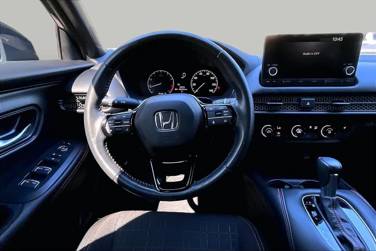 Used 2023 Honda HR-V Sport image 6