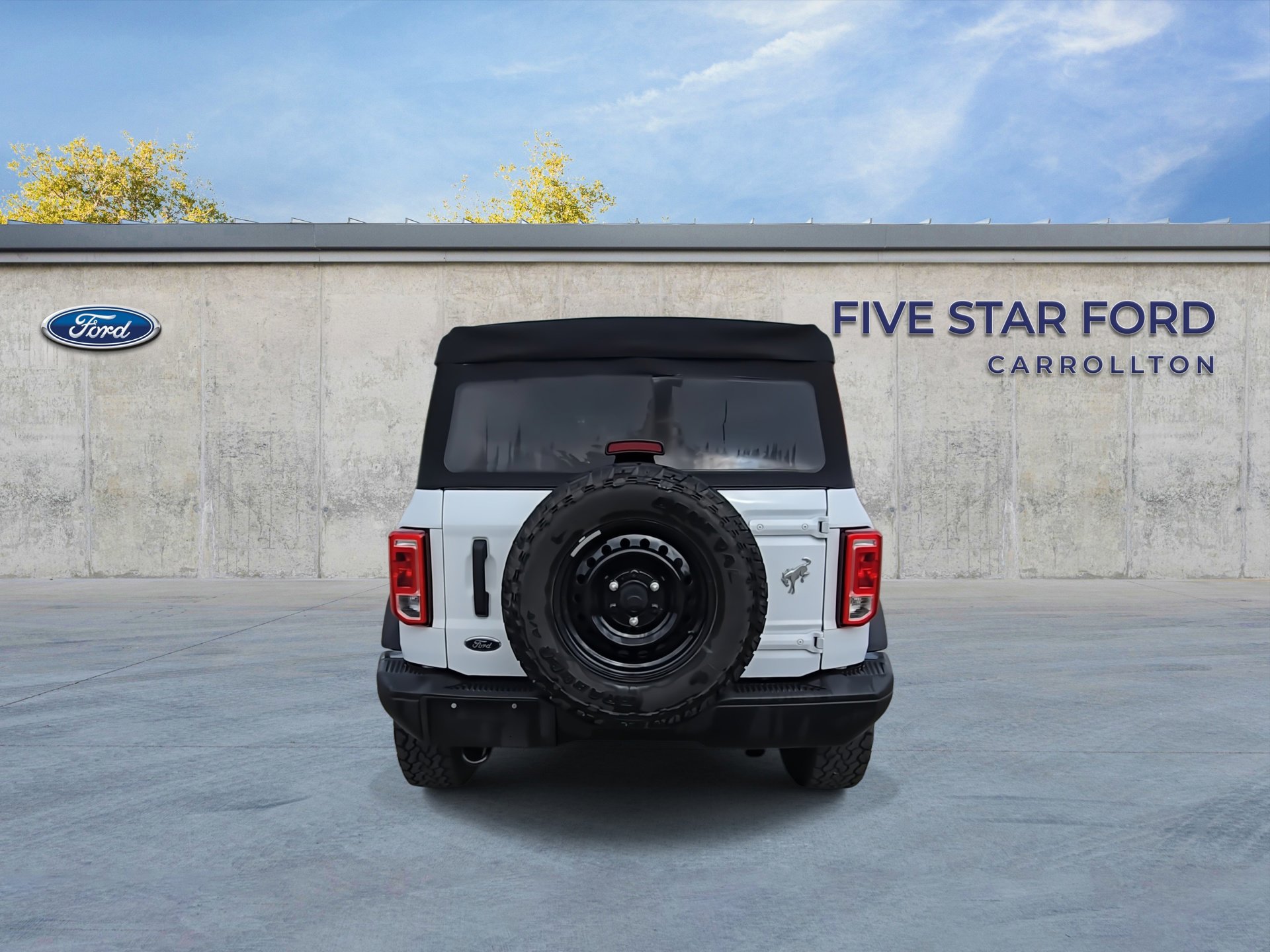 Used 2023 Ford Bronco Black Diamond image 7