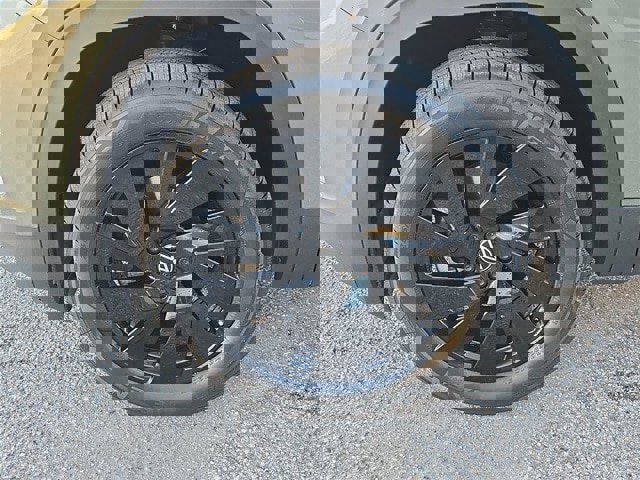 New 2026 Volkswagen Atlas SE image 8