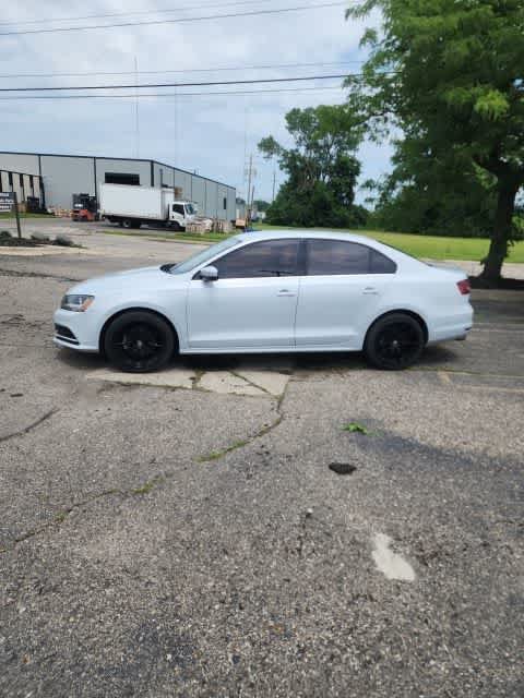 Used 2017 Volkswagen Jetta S w/ Jetta S Cold Weather Package FWD image 25