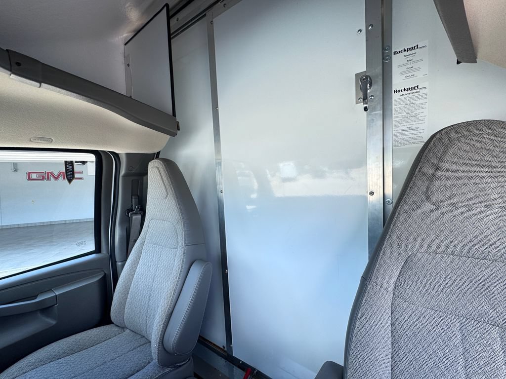 Used 2025 Chevrolet Express 3500 w/ Power Convenience Package RWD image 10