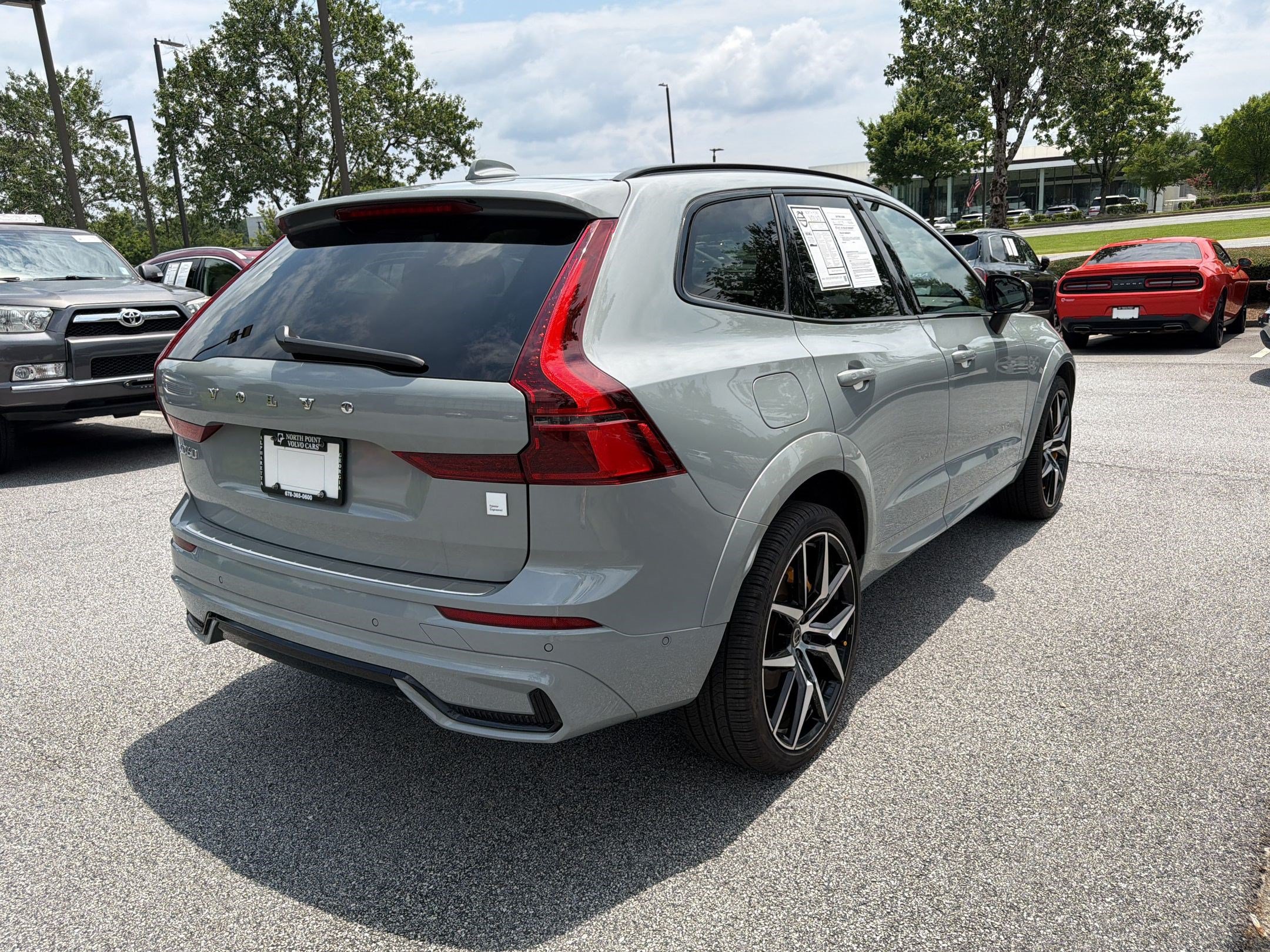 Used 2026 Volvo XC60 T8 Polestar AWD/4WD image 9