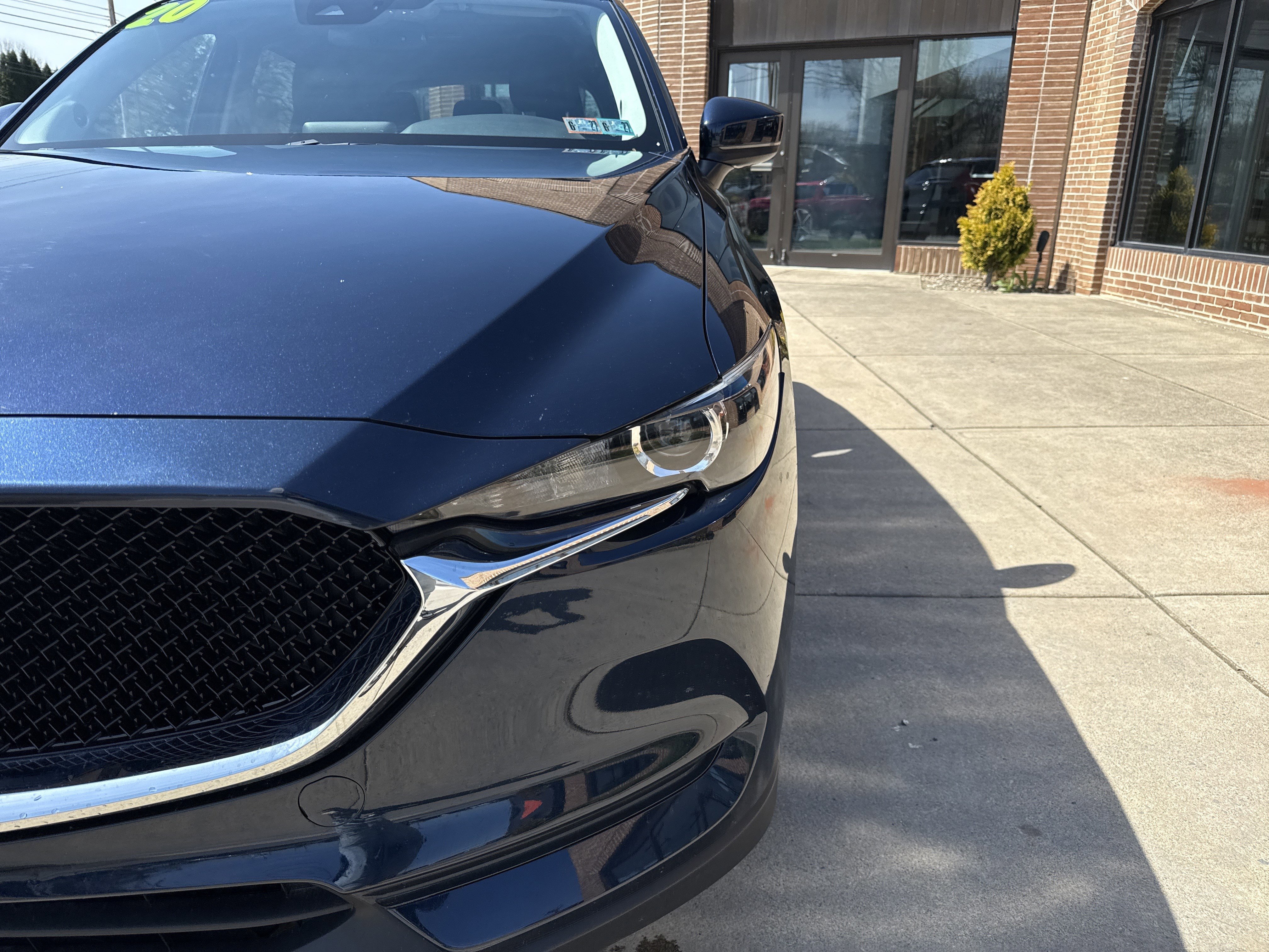 Used 2020 MAZDA CX-5 Touring image 10