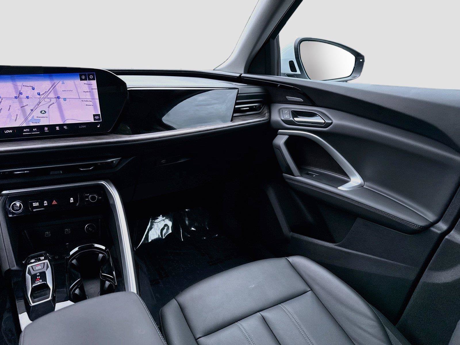Certified 2025 Audi Q5 Premium AWD/4WD image 25