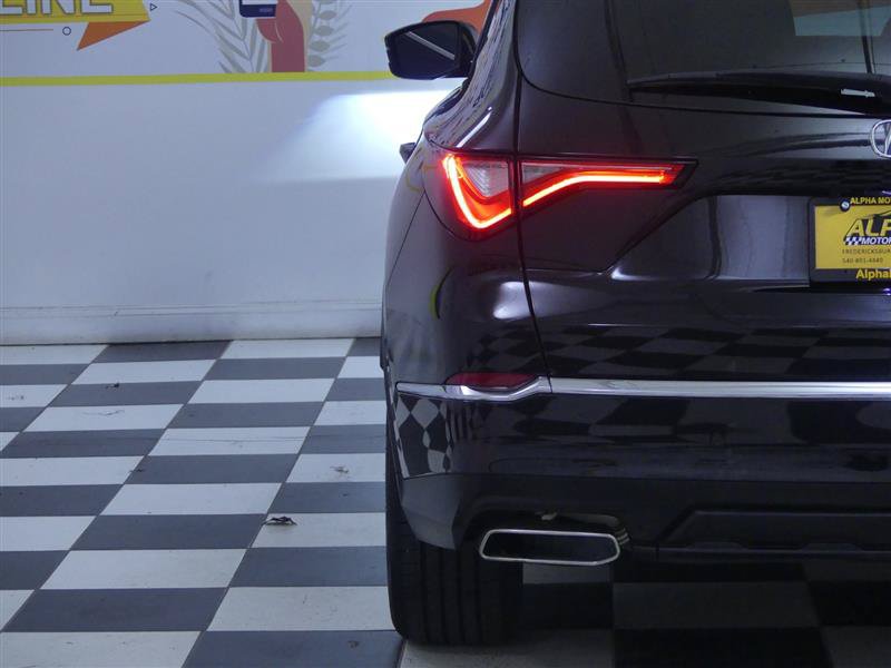 Used 2022 Acura MDX w/ Technology Package AWD/4WD image 32