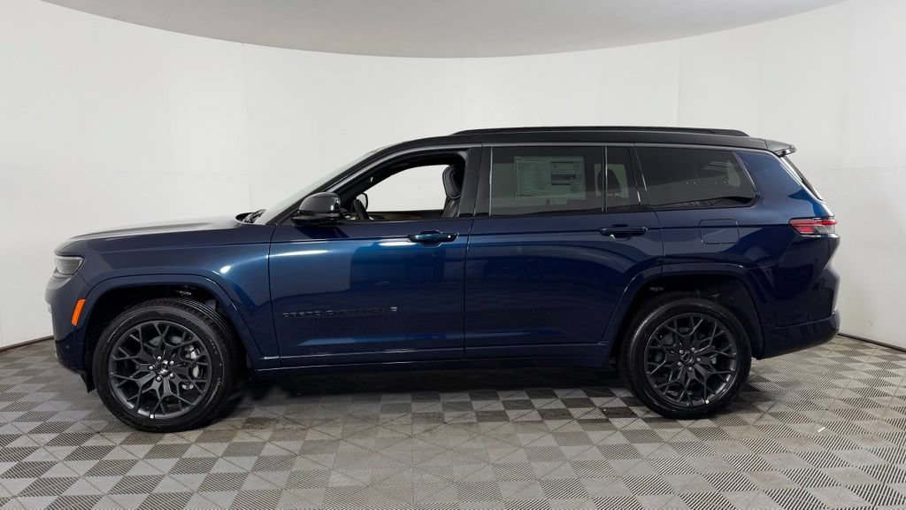 New 2027 Jeep Grand Cherokee L Summit w/ Obsidian Package AWD/4WD image 4