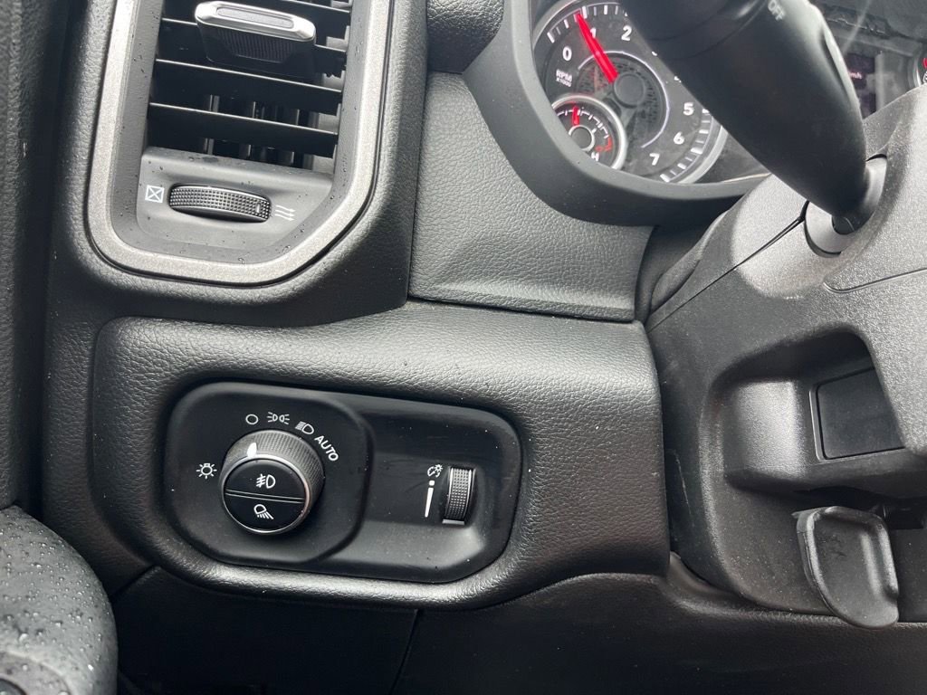 Used 2025 RAM 3500 Tradesman image 28