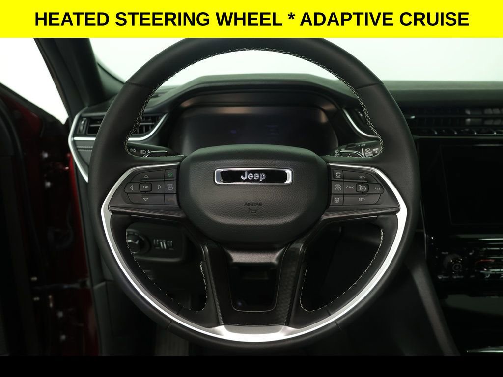 Used 2025 Jeep Grand Cherokee Laredo w/ Luxury Tech Group I image 8