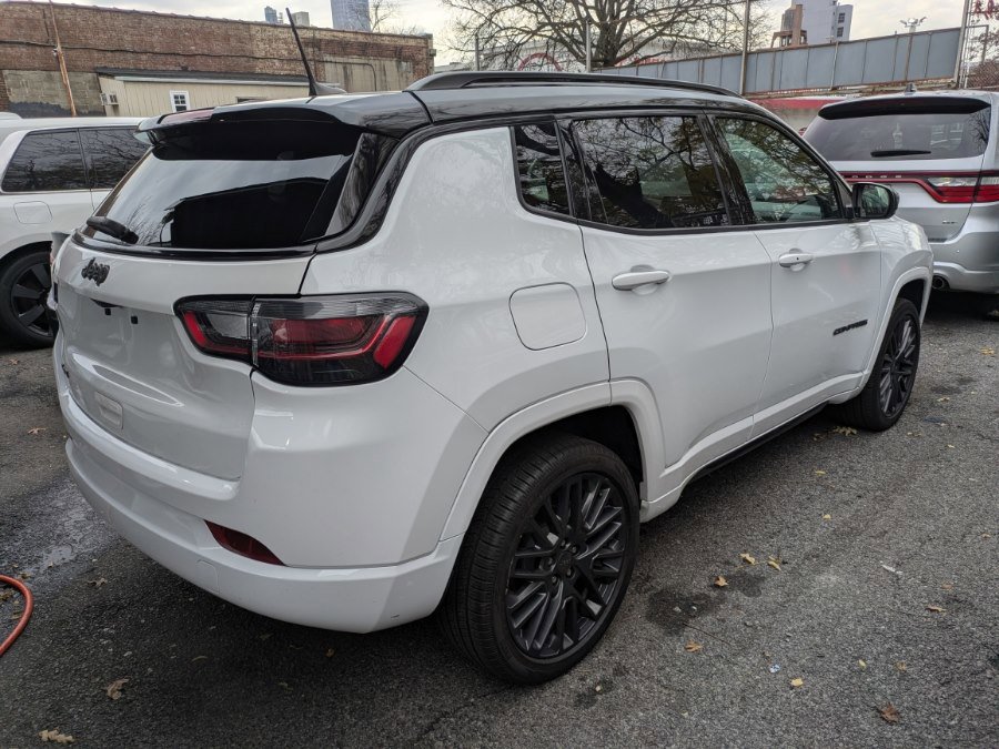 Used 2023 Jeep Compass High Altitude image 6