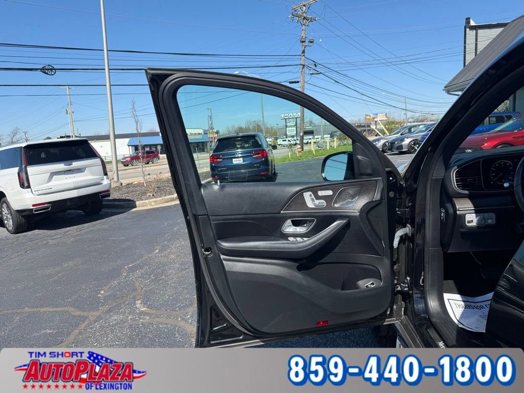Used 2022 Mercedes-Benz GLE 350 4MATIC w/ Premium Package image 14