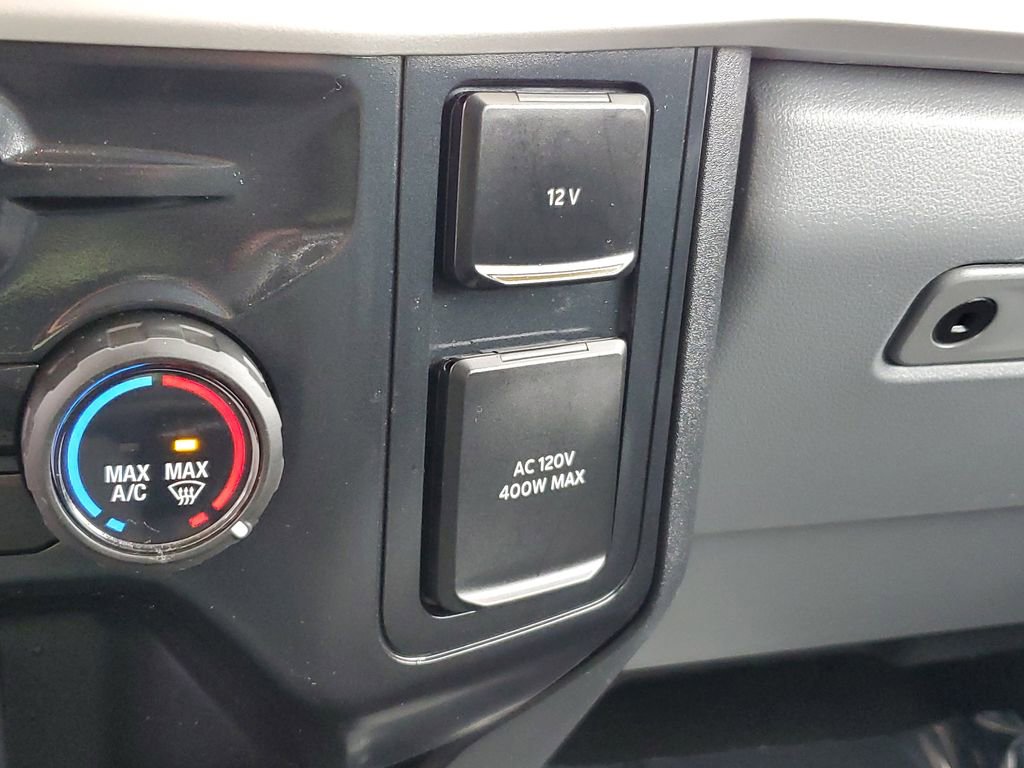 Certified 2025 Ford F250 XLT image 27
