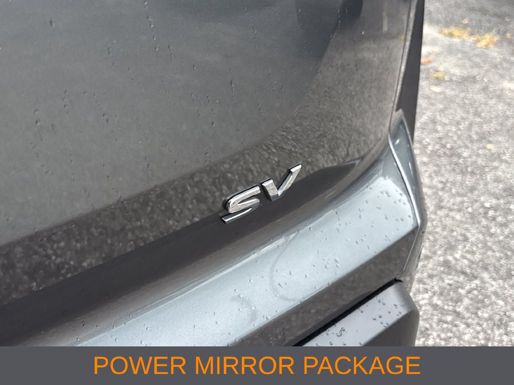 Used 2022 Nissan Pathfinder SV w/ SV Premium Package FWD image 11