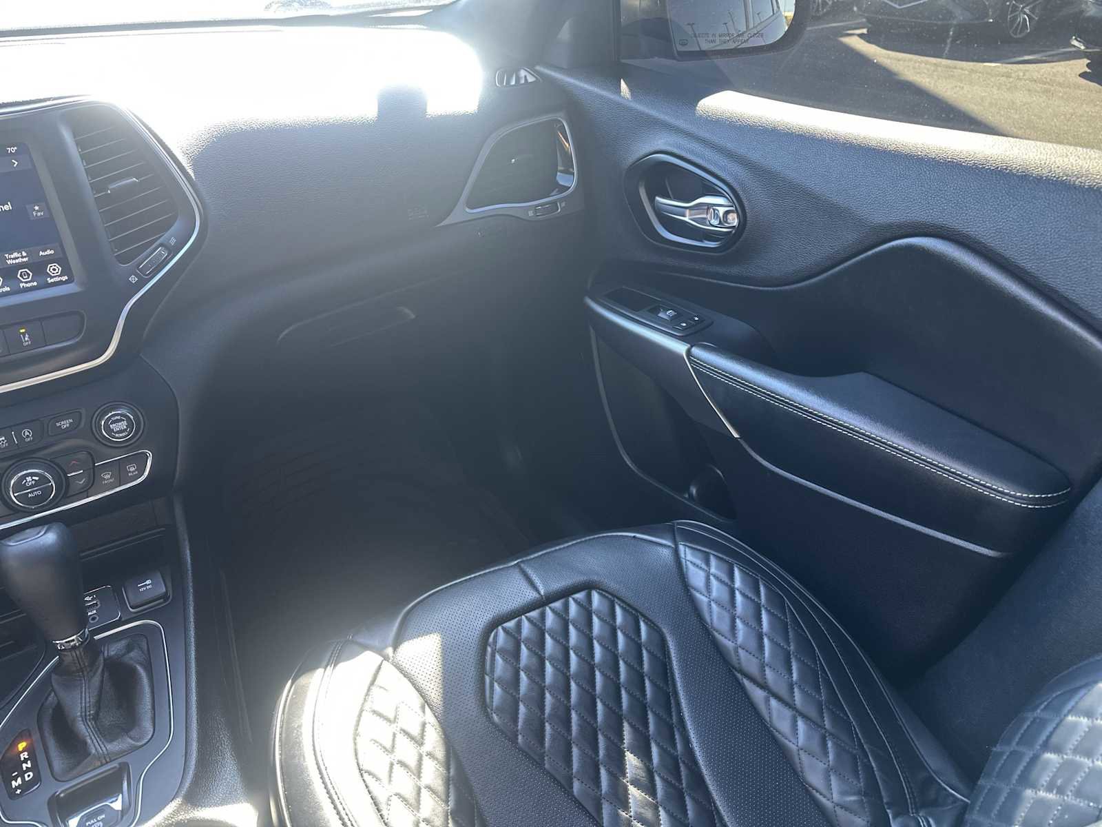 Used 2021 Jeep Cherokee Latitude Lux 80th Anniv w/ Quick Order Package 26U 80TH image 11