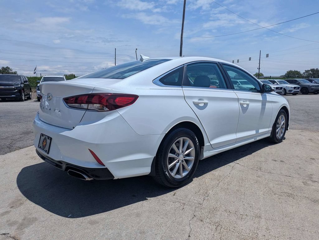 Used 2019 Hyundai Sonata SE FWD image 5