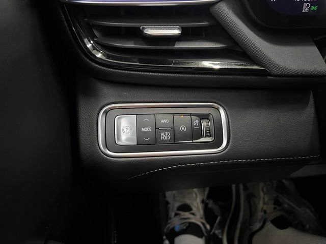 Used 2026 Buick Enclave Preferred AWD/4WD image 21