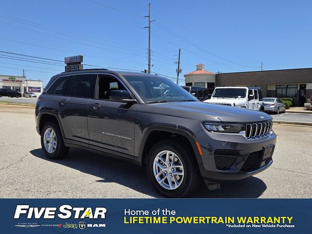 New 2026 Jeep Grand Cherokee Laredo