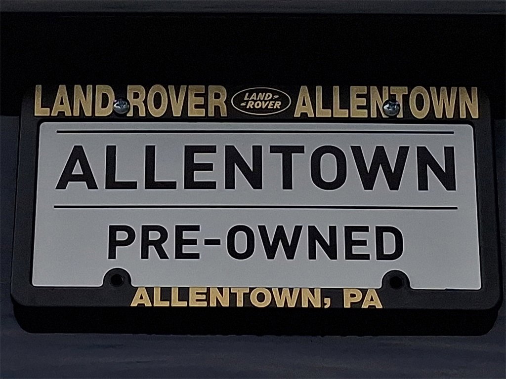 Used 2023 Mercedes-Benz GLC 300 4MATIC image 32