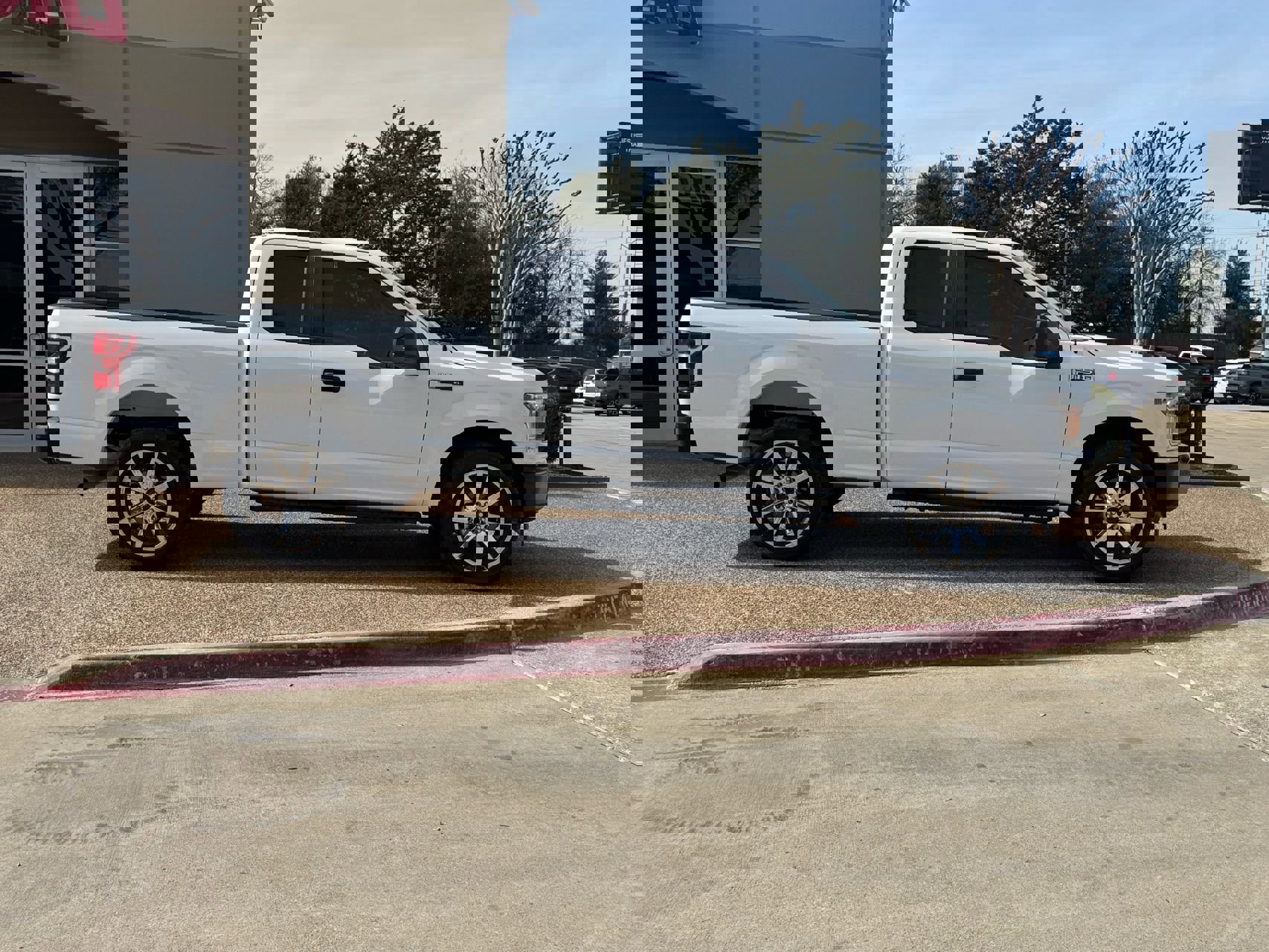 Used 2018 Ford F150 XL w/ Equipment Group 101A Mid image 7