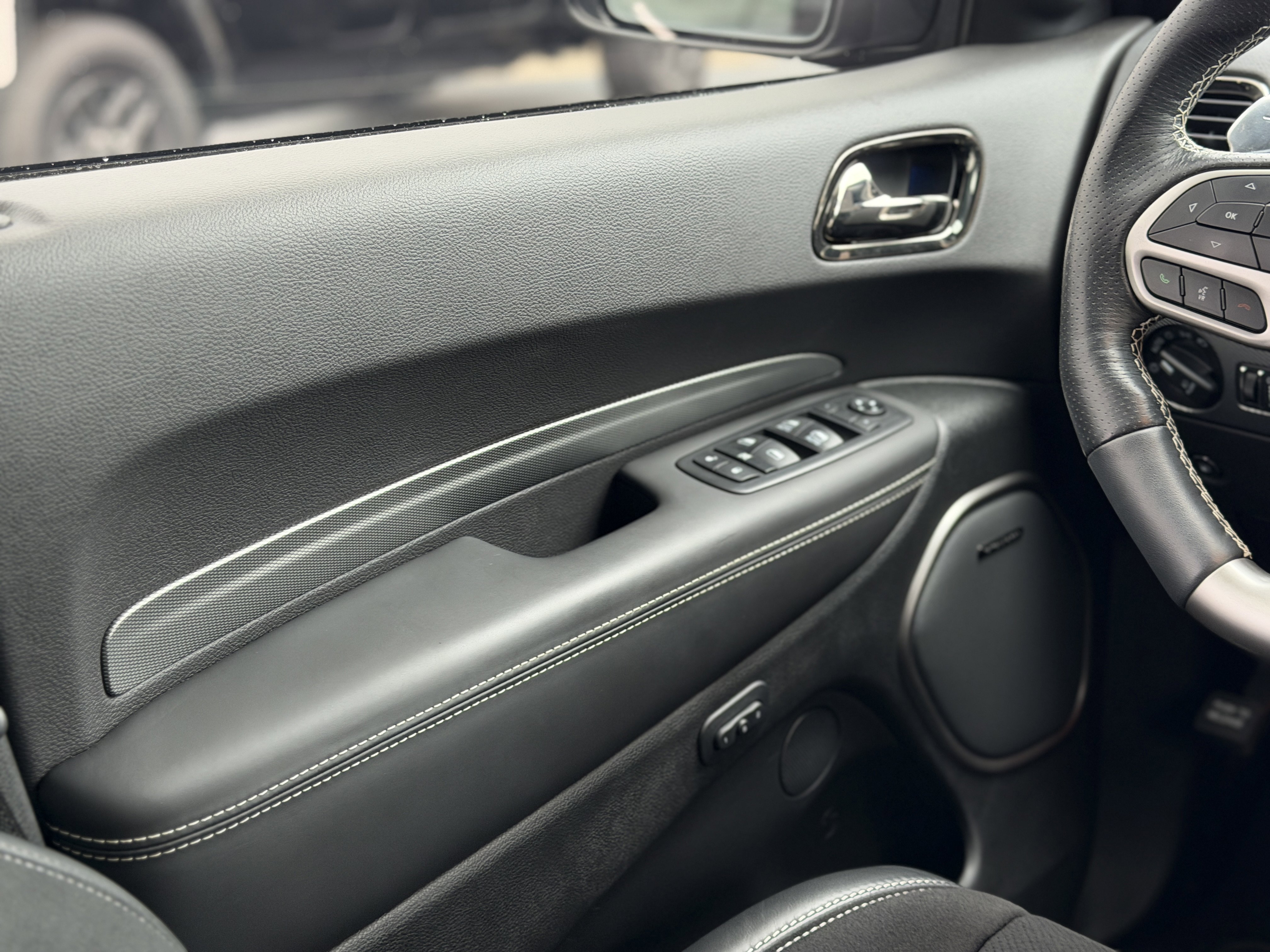 Used 2020 Dodge Durango SRT w/ Technology Group image 19