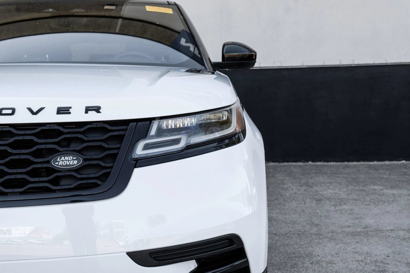Used 2022 Land Rover Range Rover Velar R-Dynamic S AWD/4WD image 51