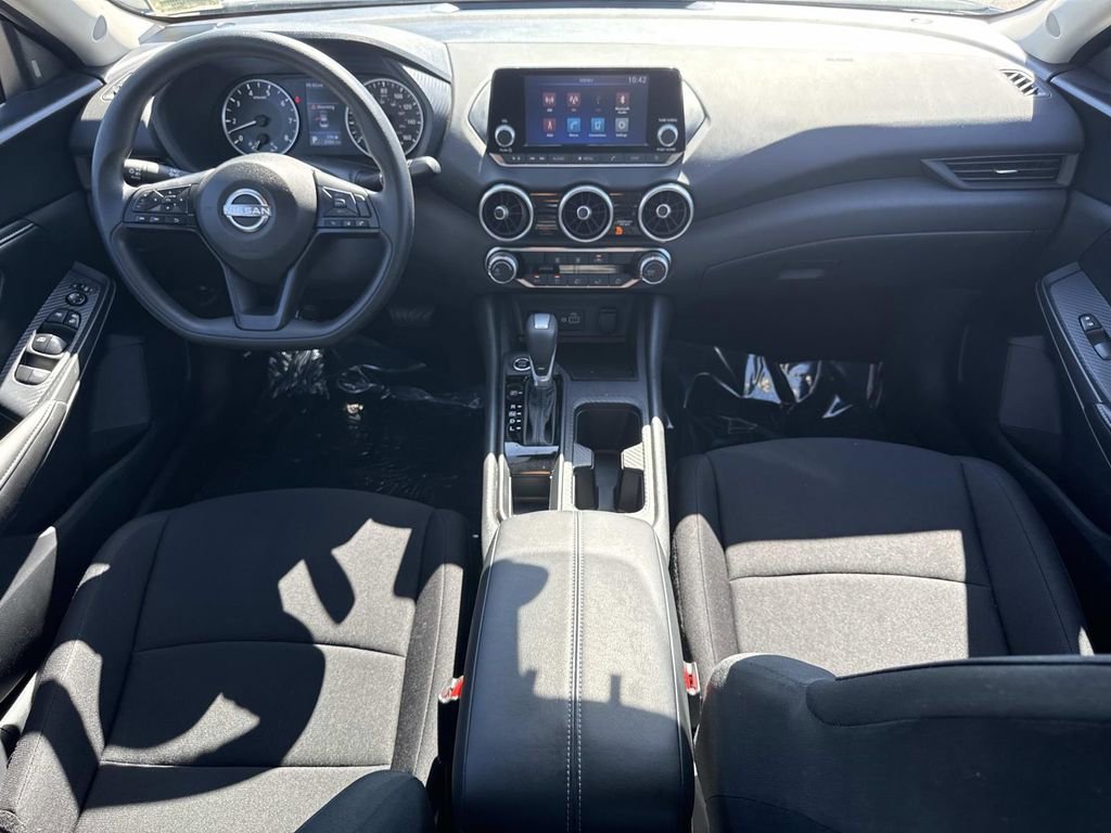 Certified 2025 Nissan Sentra S FWD image 15