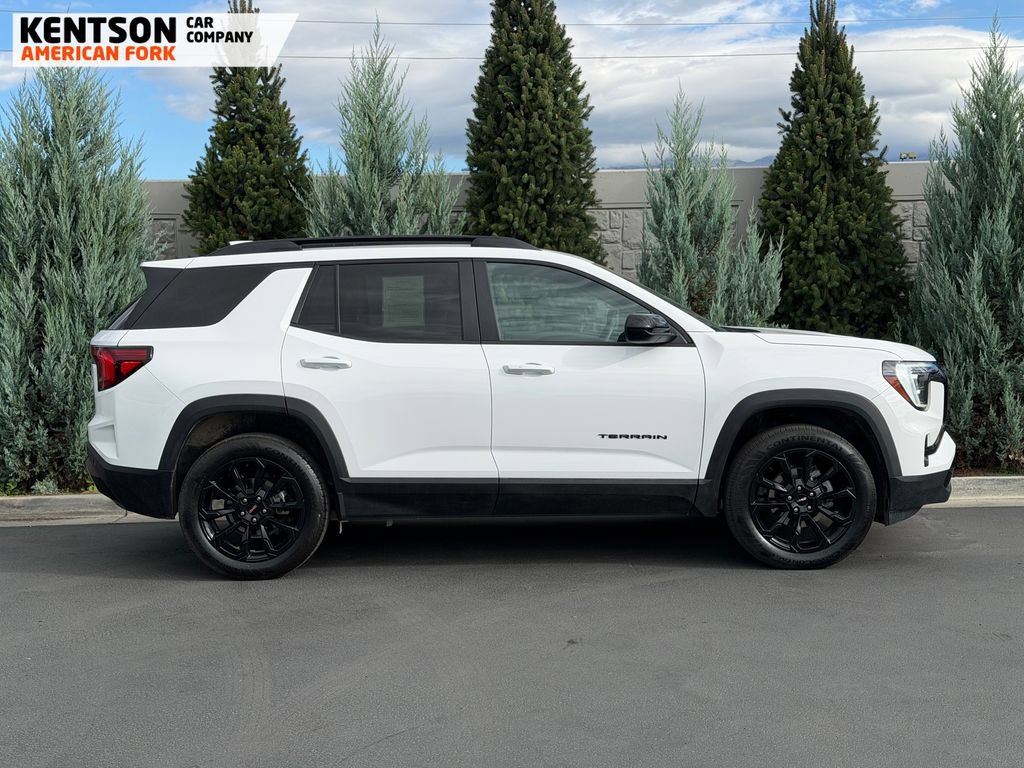 Used 2026 GMC Terrain Elevation w/ Elevation Premium Package AWD/4WD image 7
