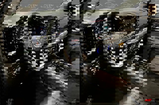 New 2026 GMC Sierra 1500 SLT w/ SLT Premium Package image 9