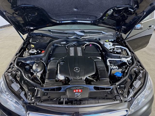 Used 2016 Mercedes-Benz E 400 4MATIC Sedan image 33