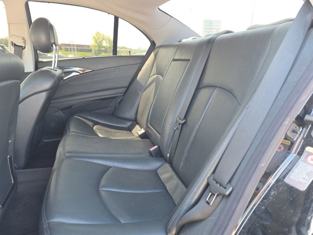 Used 2005 Mercedes-Benz E 320 4MATIC Sedan image 10