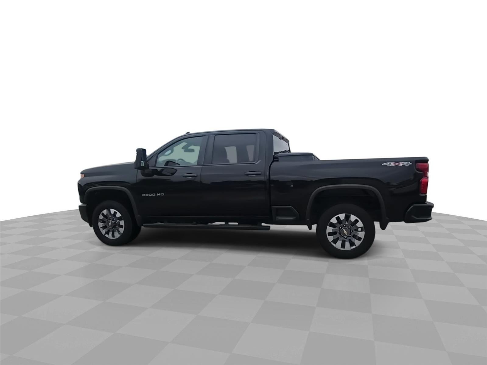 Used 2022 Chevrolet Silverado 2500 Custom w/ Custom Convenience Package AWD/4WD image 6