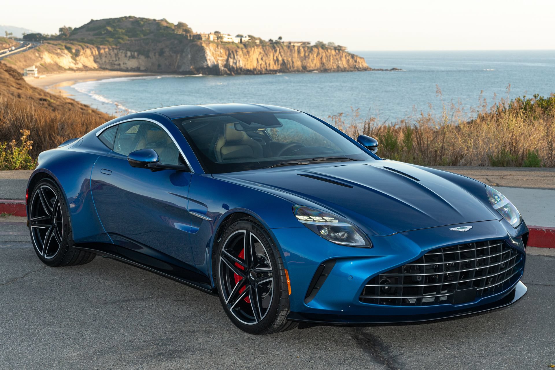 Used 2025 Aston Martin V8 Vantage Coupe