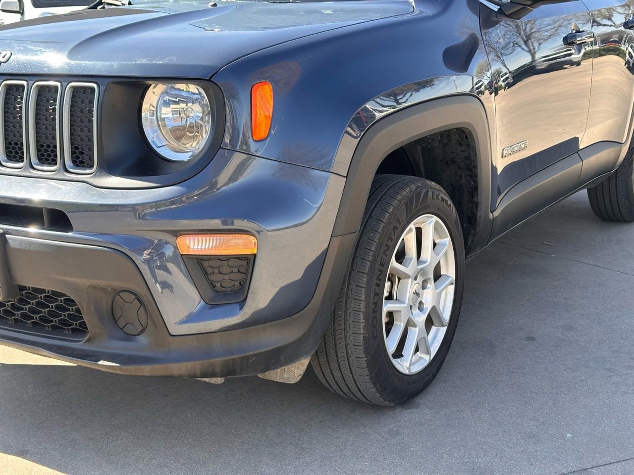 Used 2023 Jeep Renegade Latitude image 7