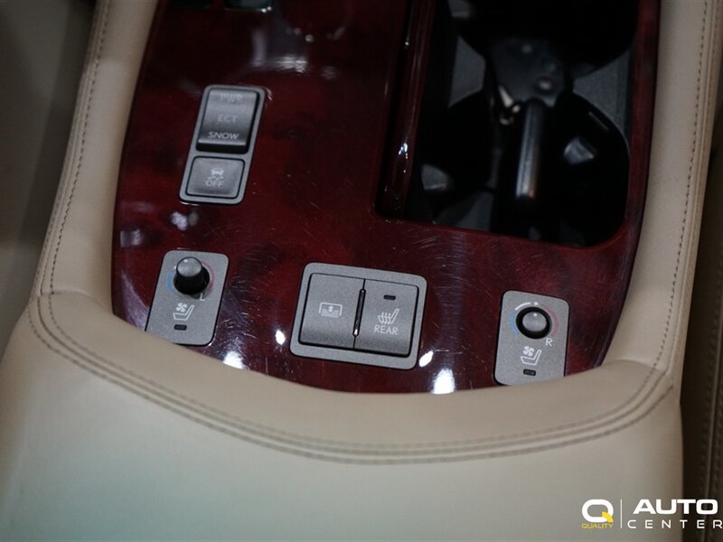 Used 2007 Lexus LS 460 RWD image 22