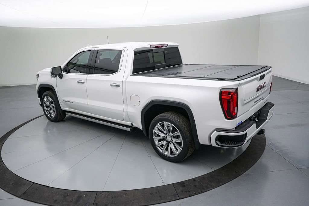 Used 2024 GMC Sierra 1500 Denali w/ Denali Reserve Package AWD/4WD image 8