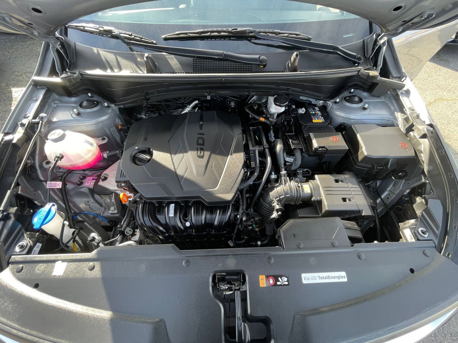 Used 2025 Kia Sportage LX image 31