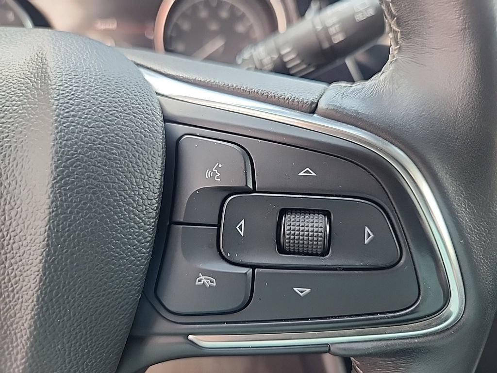 Certified 2020 Buick Encore GX Essence FWD image 16
