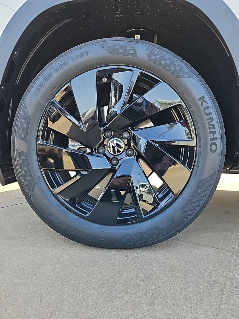 New 2026 Volkswagen Atlas Cross Sport SE image 9