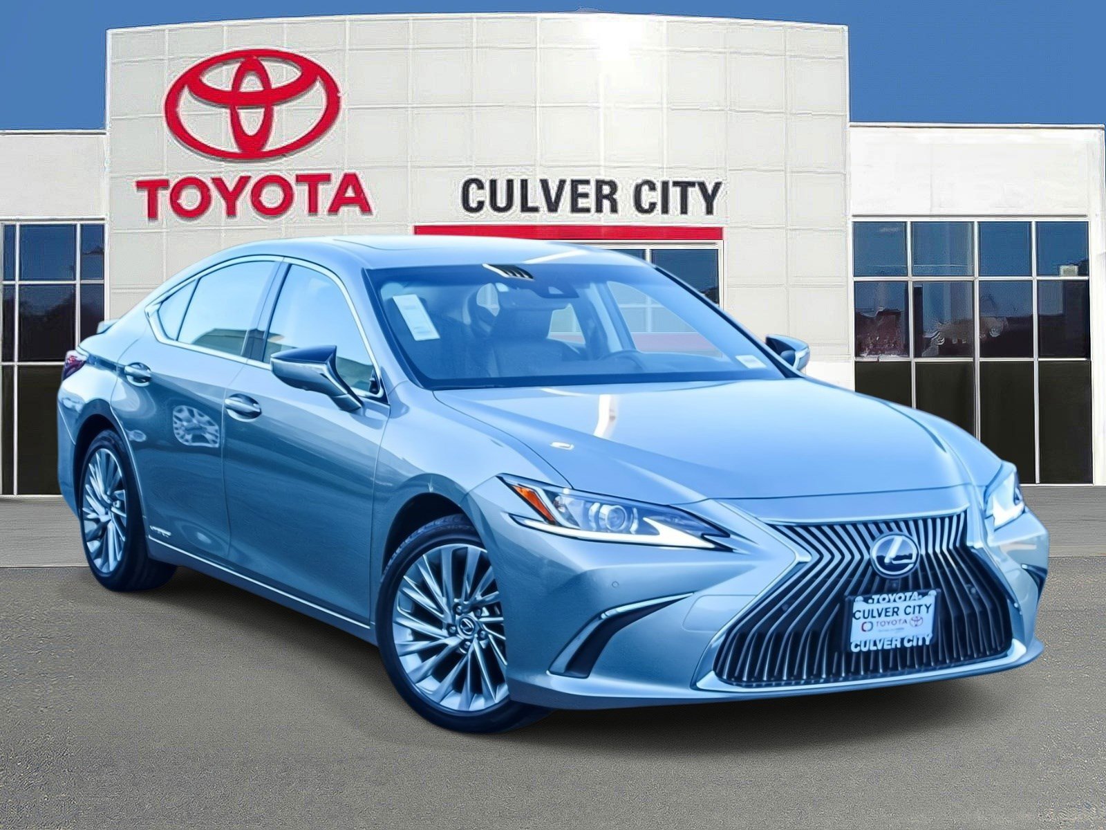 Used 2019 Lexus ES 300h