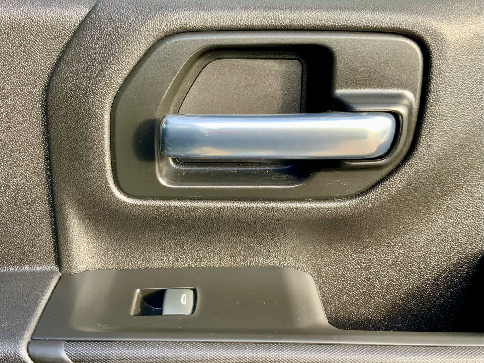 Used 2020 Chevrolet Silverado 2500 Custom w/ Custom Value Package image 47