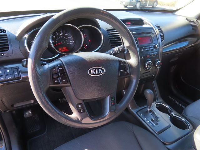 Used 2012 Kia Sorento LX w/ Convenience Pkg image 17