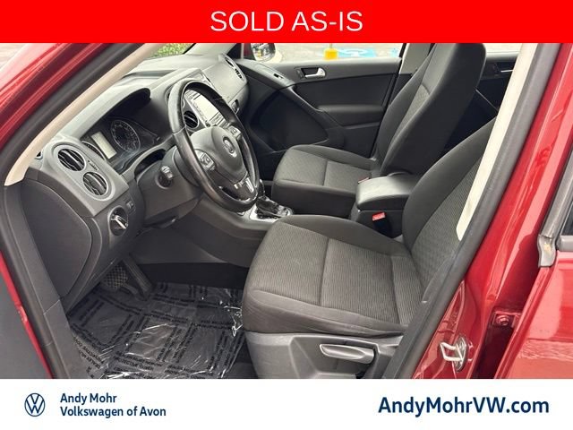 Used 2015 Volkswagen Tiguan S AWD/4WD image 11