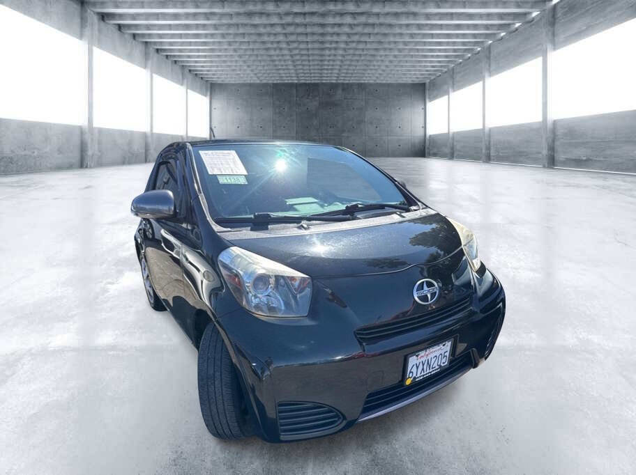 Used 2013 Scion iQ image 2