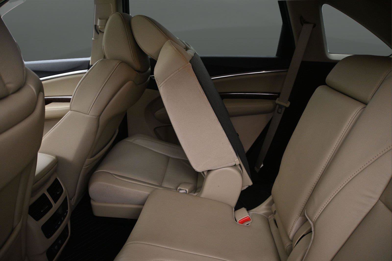 Used 2018 Acura MDX SH-AWD image 12