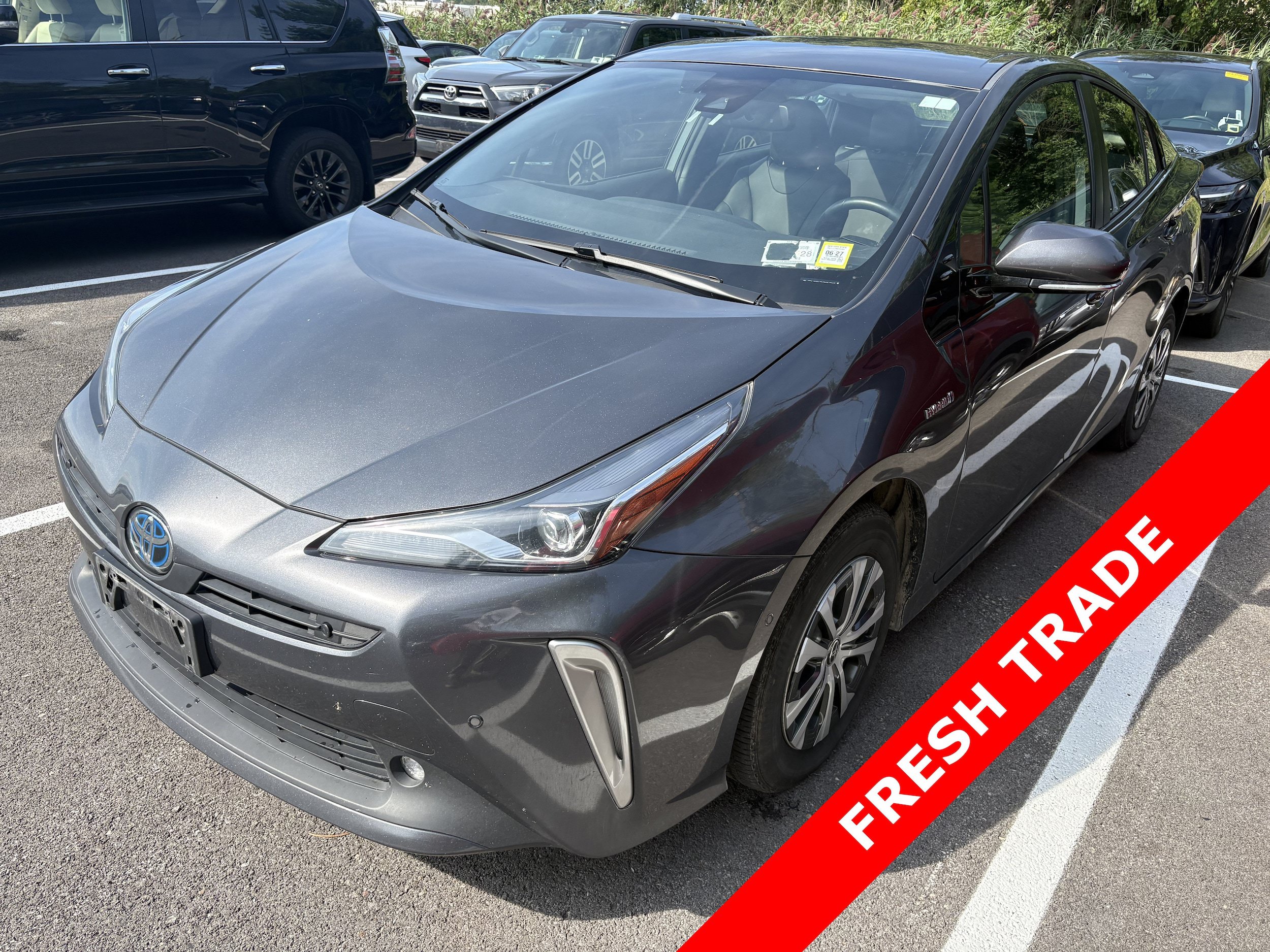 Used 2019 Toyota Prius XLE AWD/4WD image 1
