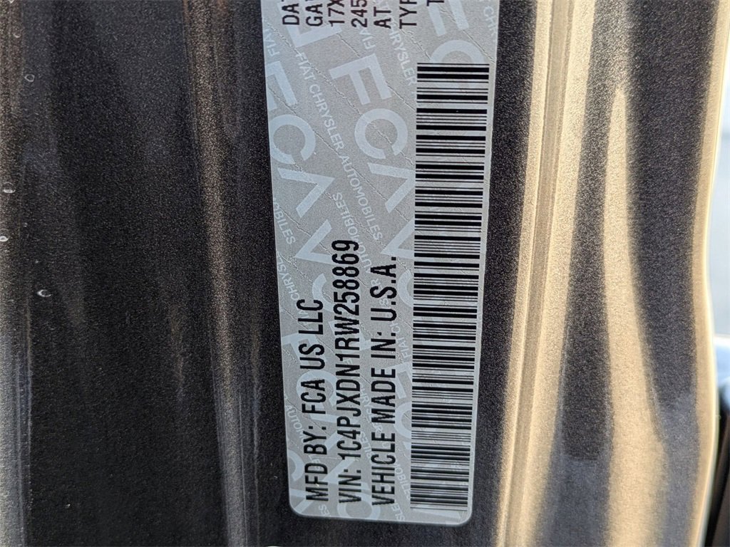 Used 2024 Jeep Wrangler Sport S image 32